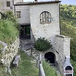 Semesterbostad Al Castello Di Elcito San Severino Marche