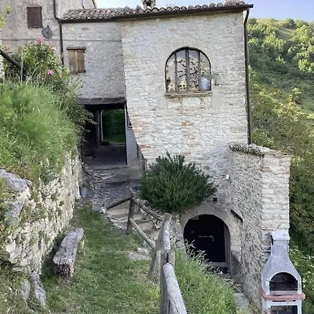 Vakantiehuis Al Castello Di Elcito San Severino Marche